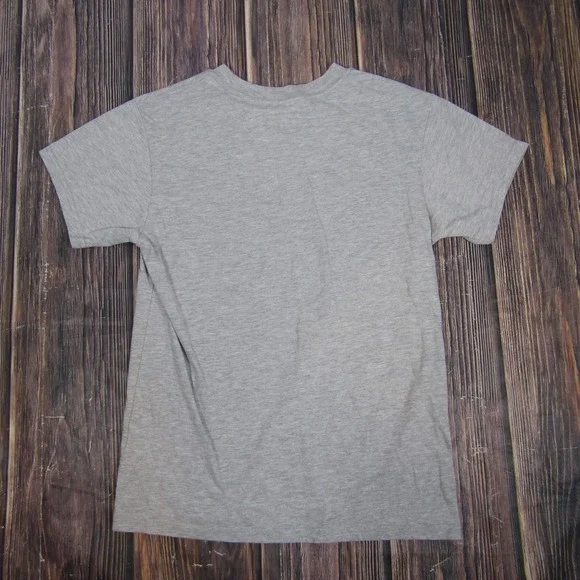 Disney Lilo Stitch Shirt Mens Medium Gray Ohana Means Family Graphic Tee T-Shirt - Picture 3 of 5